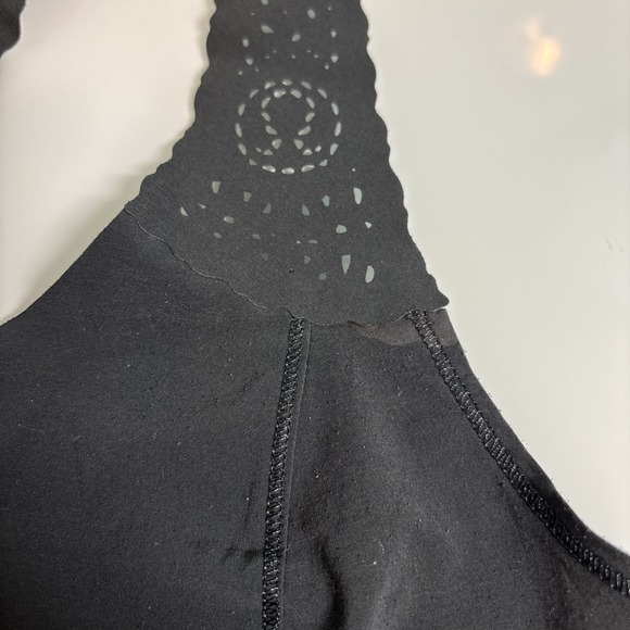 Lululemon Lightweight Racerback Lace Trim Athletic Tank Size Med Black - Picture 4 of 11